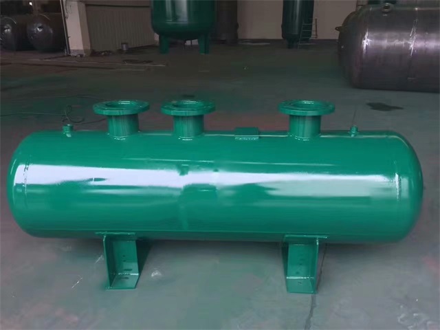 中牟中牟中牟蒸汽分气缸